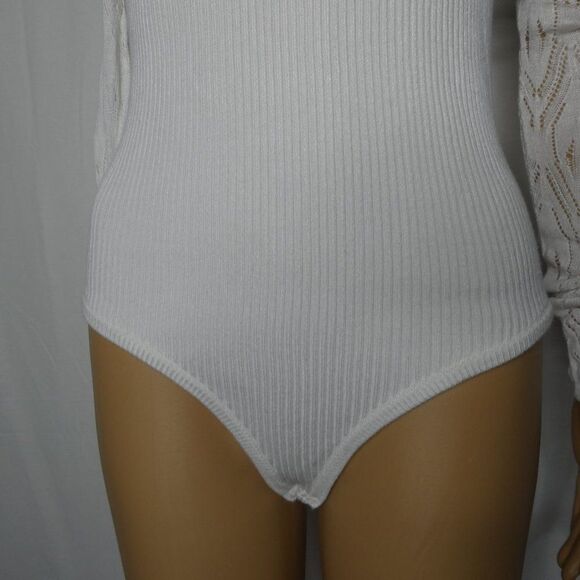 Free People Pretty in Pointelle White Bodysuit Sm - Picture 4 of 11